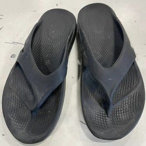 Oofos Oolala Women's Black Slip On Flip Flop Thong Sandal Size 8